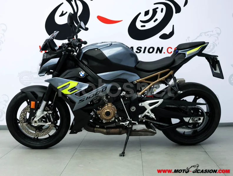 BMW S 1000 R - Vista 7