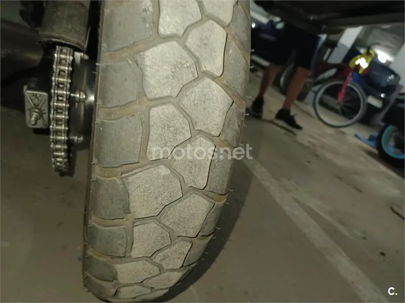 Honda XL700V Transalp - Vista 4
