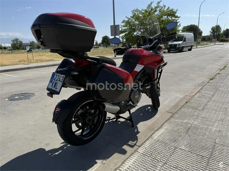 Ducati Multistrada - Vista 4