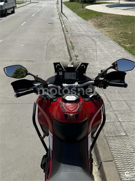 Ducati Multistrada - Vista 6