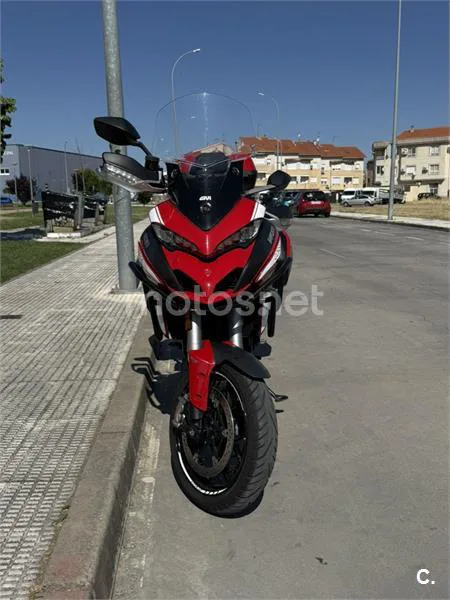 Ducati Multistrada - Vista 7