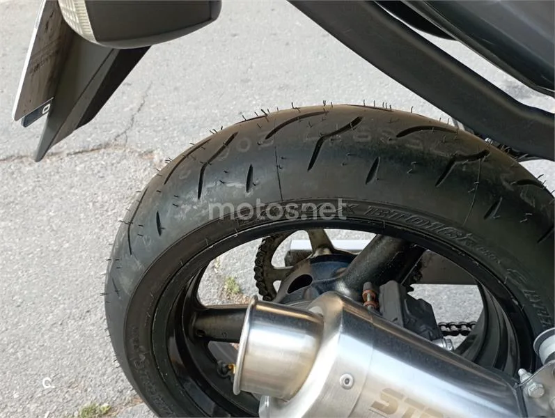 Suzuki Bandit 650S - Vista 11