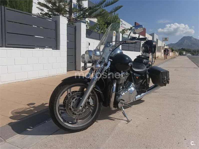 Triumph Thunderbird 1600 - Vista 8