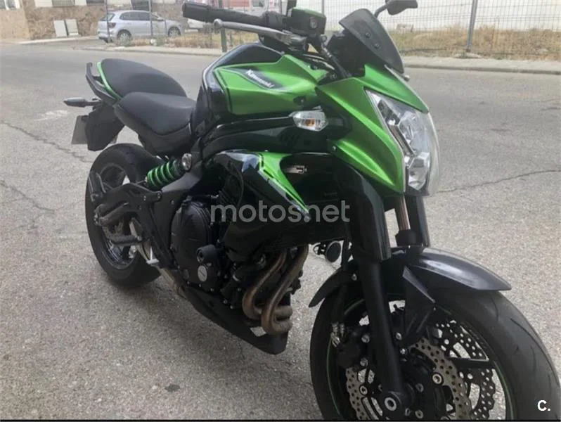Kawasaki ER-6n - Vista 3