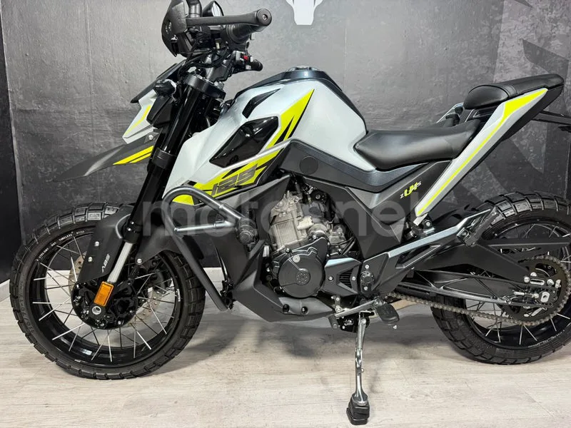 Zontes 125 U1 - Vista 13