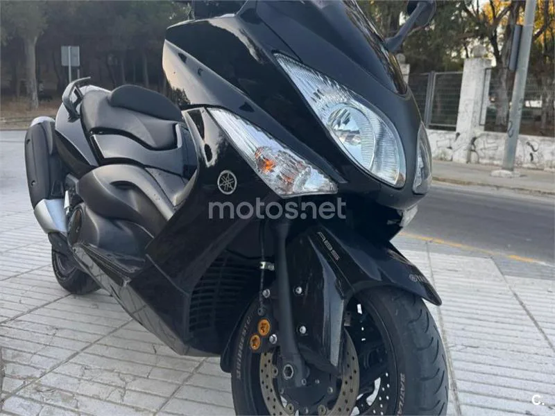 Yamaha TMAX 500 - Vista 10