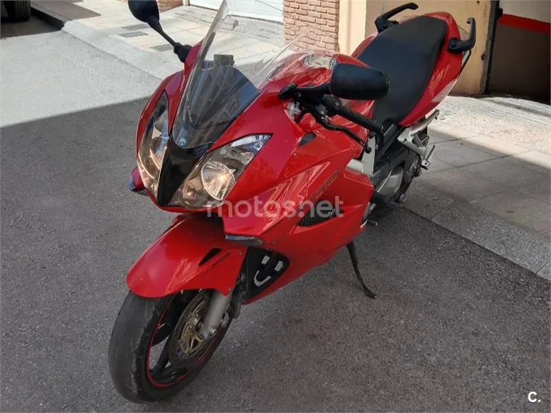 Honda VFR800F - Vista 5