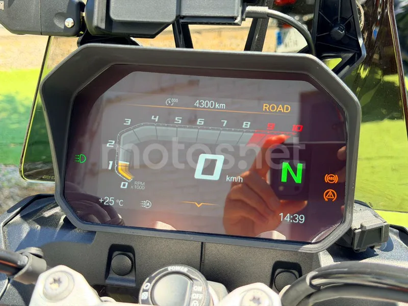 BMW F 900 GS - Vista 18