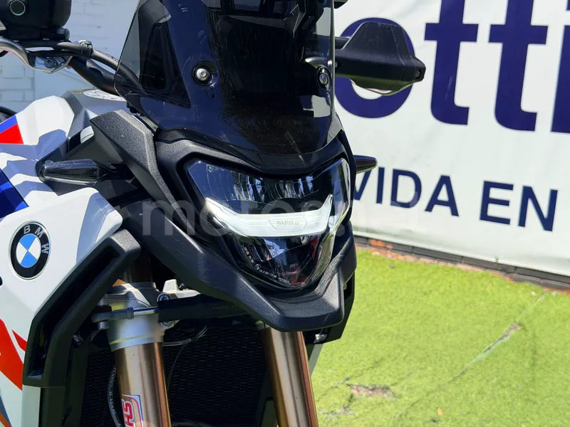 BMW F 900 GS - Vista 5