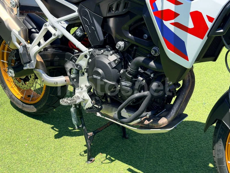 BMW F 900 GS - Vista 7