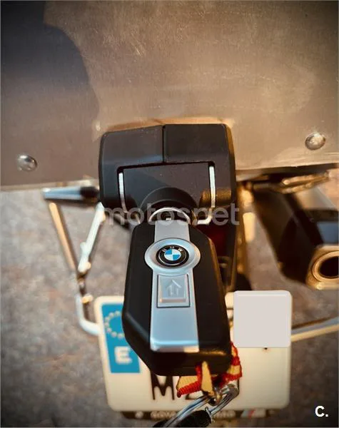 BMW F 900 GS - Vista 3