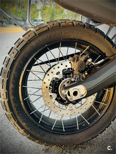 BMW F 900 GS - Vista 7