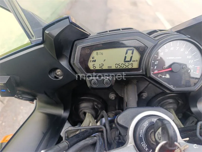 Yamaha FZ1 Fazer - Vista 5