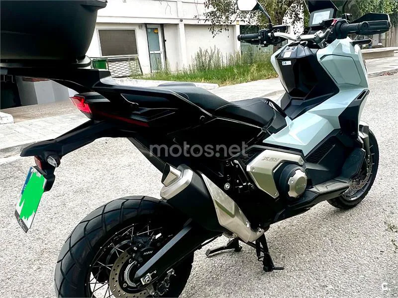 Honda X-ADV - Vista 4