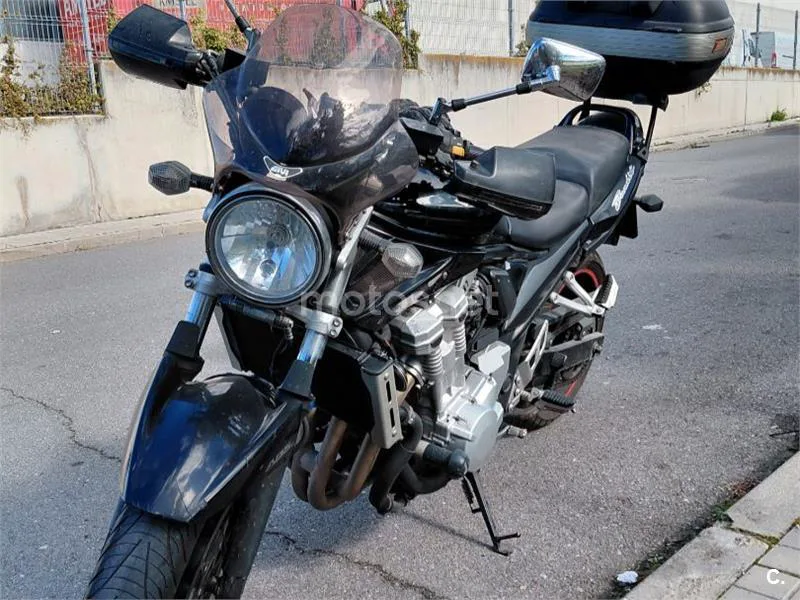 Suzuki Bandit 650 - Vista 3