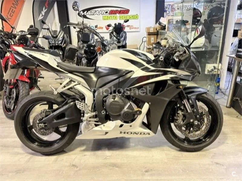 Honda CBR600RR 5490 € 2007 Barcelona - 1