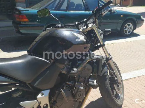 Honda CBF600N - Vista 4