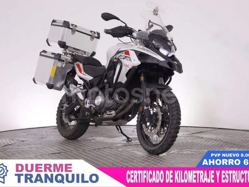 Benelli TRK 502 - Vista 3