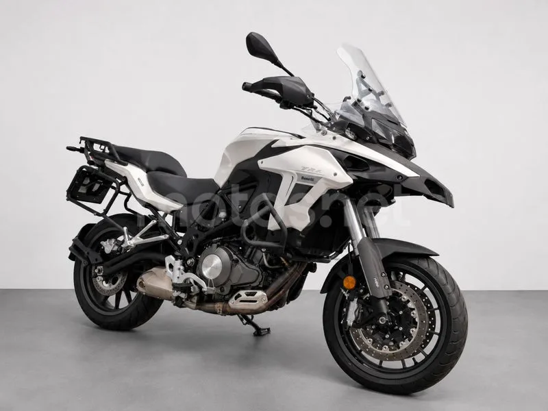 Benelli TRK 502 - Vista 5