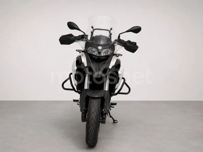 Benelli TRK 502 - Vista 6