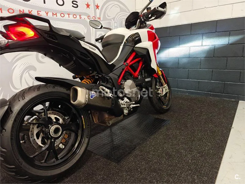 Ducati Multistrada - Vista 3