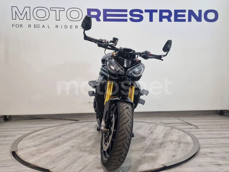 Triumph Speed Triple - Vista 4