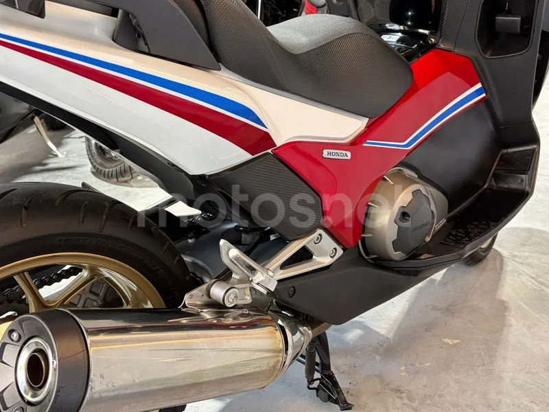 Honda Integra 750 S - Vista 18