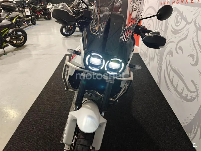 Ducati DesertX - Vista 4