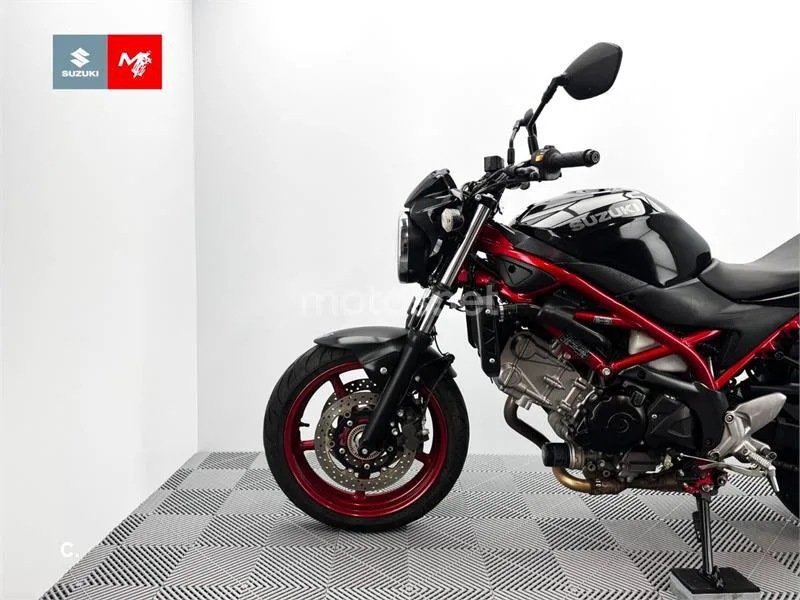 Suzuki SV650 - Vista 14