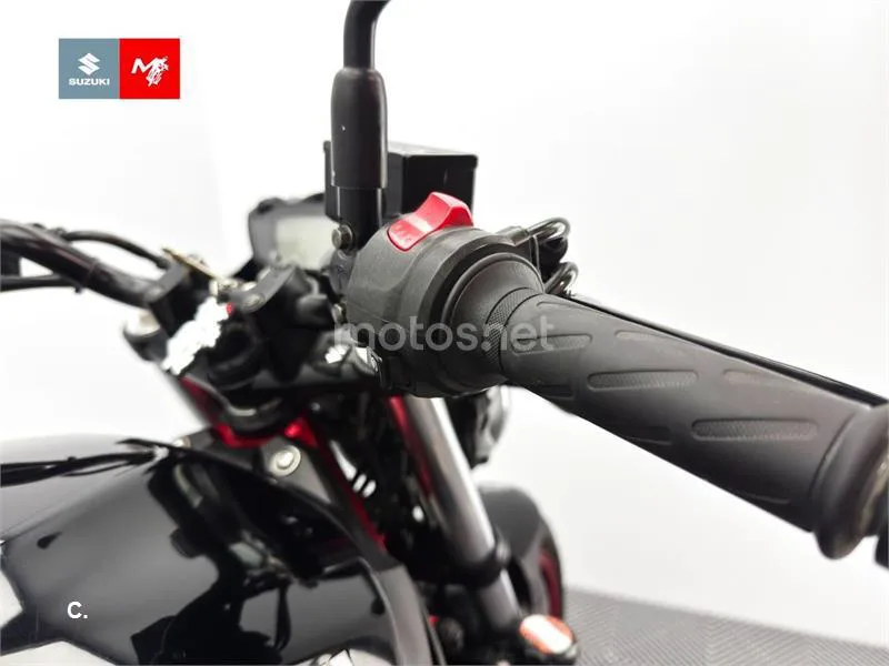Suzuki SV650 - Vista 8