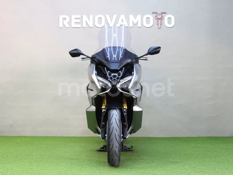 Honda Forza 750 - Vista 5