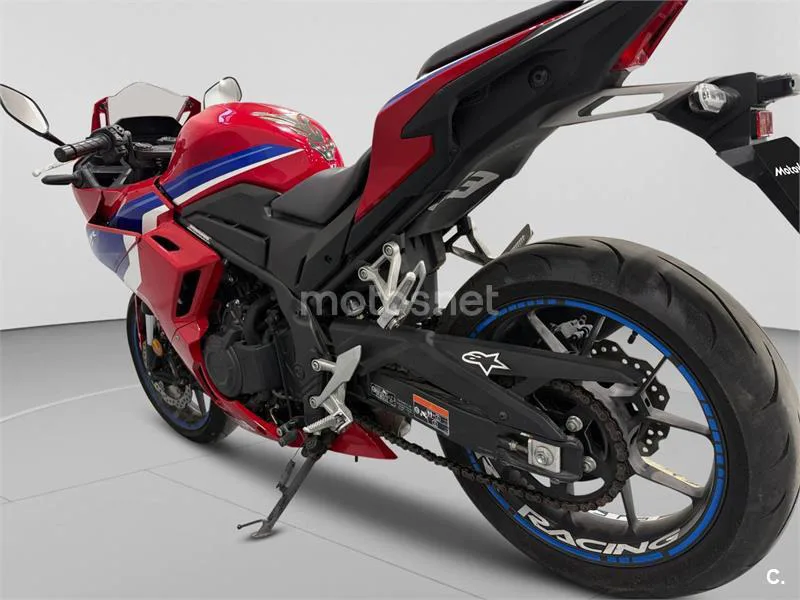 Honda CBR500R - Vista 3