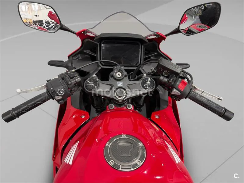 Honda CBR500R - Vista 7
