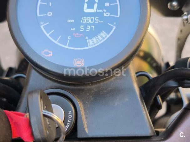 Brixton Crossfire 500 - Vista 4