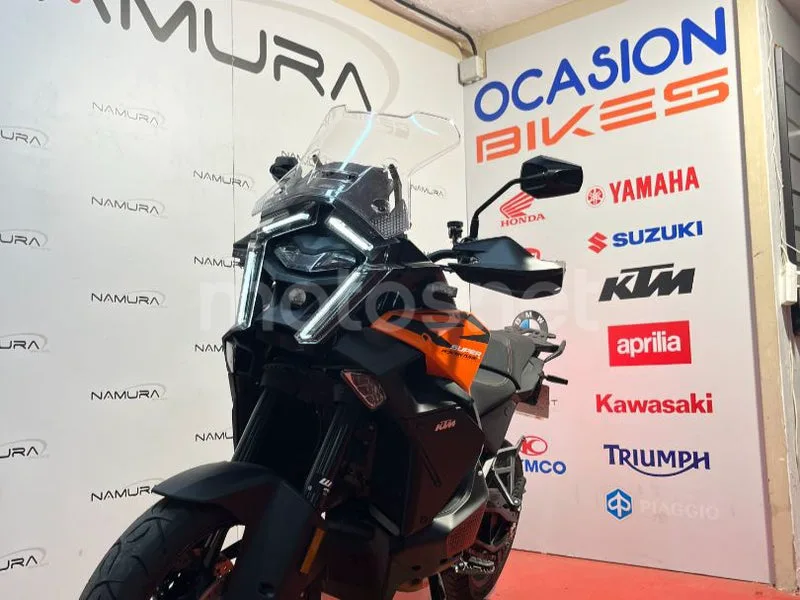KTM 1390 Super Adventure S - Vista 3