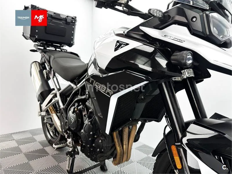 Triumph Tiger 900 - Vista 3