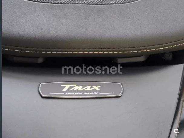Yamaha TMAX 530 - Vista 5