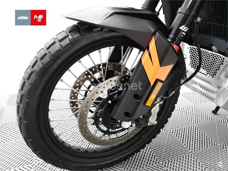 KTM 790 Adventure - Vista 26