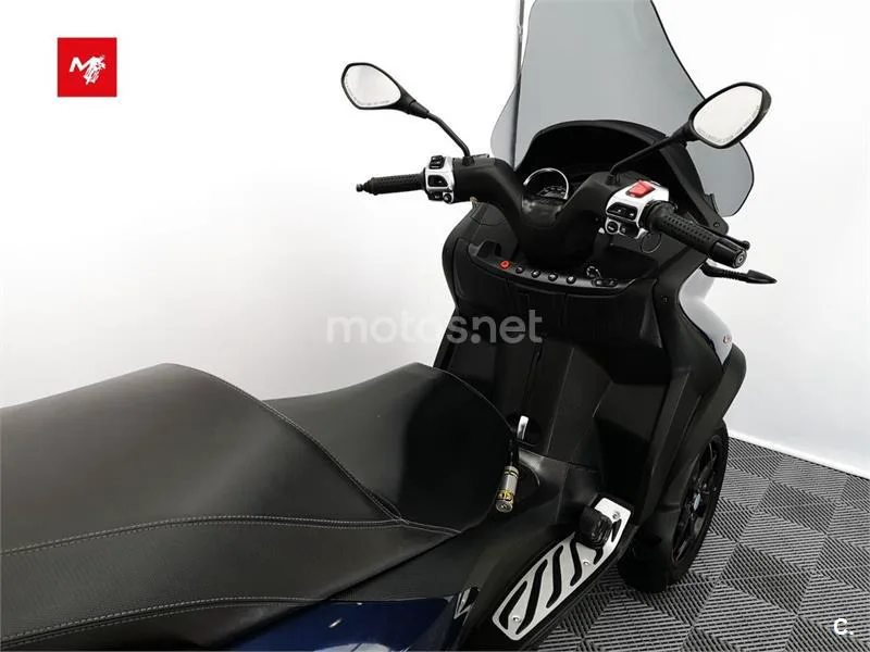 Piaggio MP3 - Vista 8