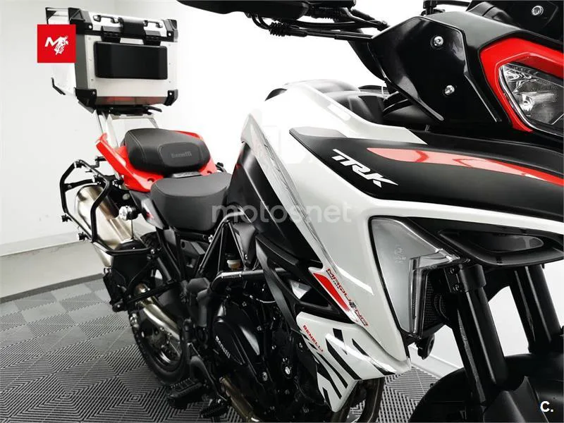 Benelli TRK 702 X - Vista 14