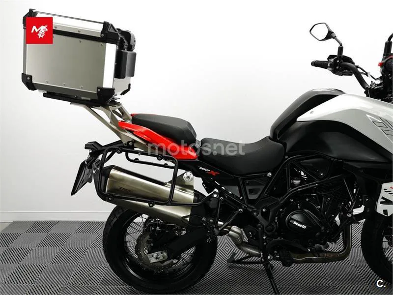 Benelli TRK 702 X - Vista 7