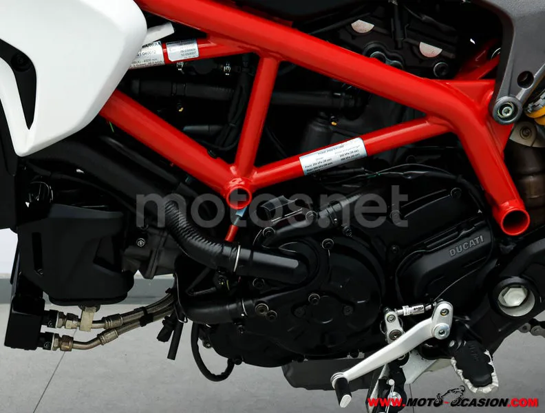 Ducati Hypermotard 939 - Vista 10