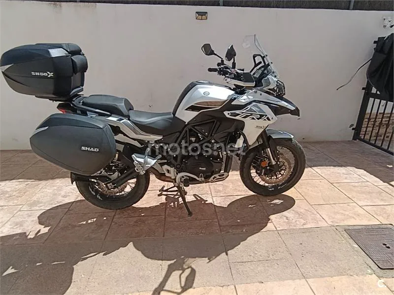 Benelli TRK 502 - Vista 3