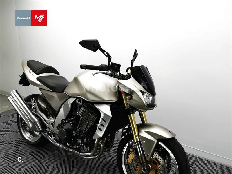 Kawasaki Z1000 - Vista 3