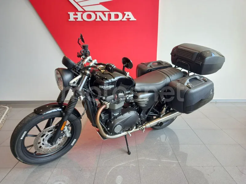 Triumph Street Twin 7000 € 2022 La Rioja - 1