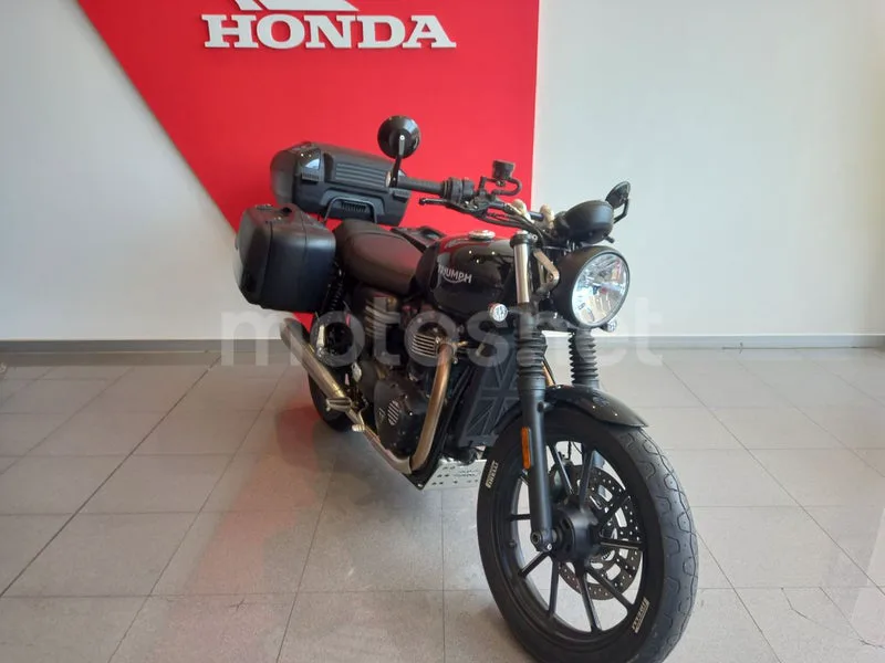Triumph Street Twin - Vista 3