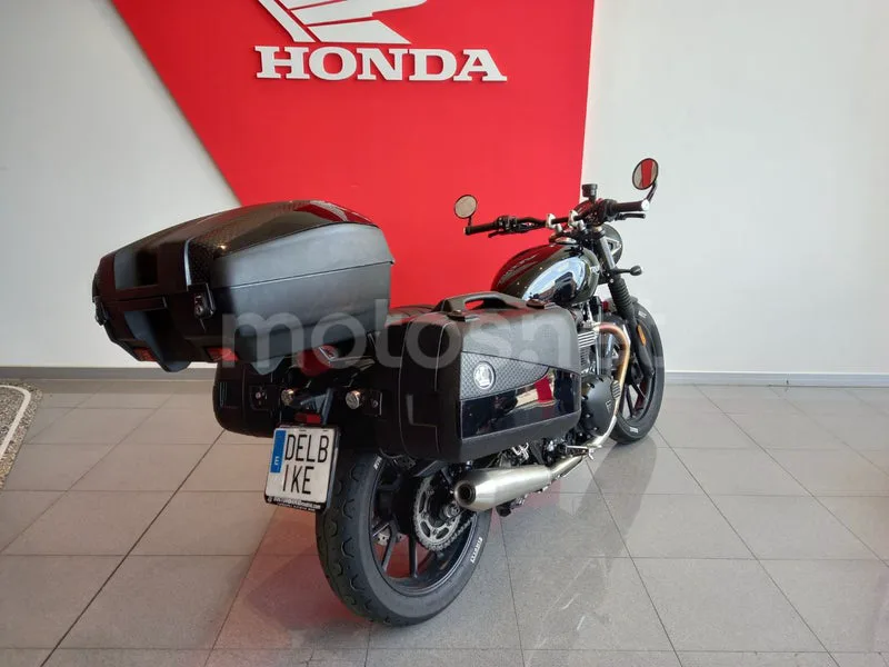 Triumph Street Twin - Vista 4