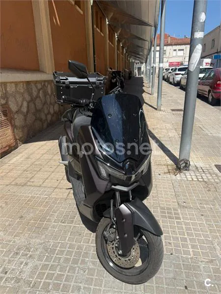 Yamaha NMAX - Vista 5