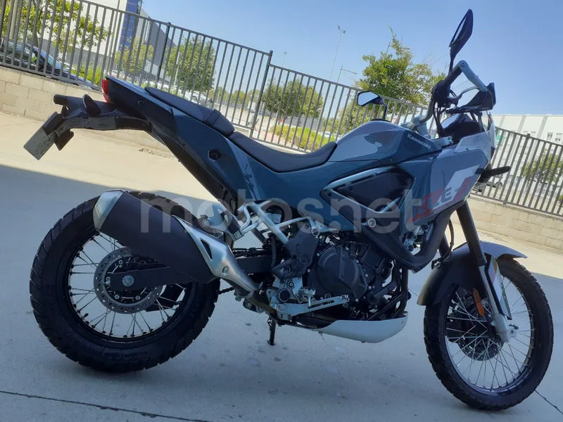 Kawasaki KLE500 - Vista 7