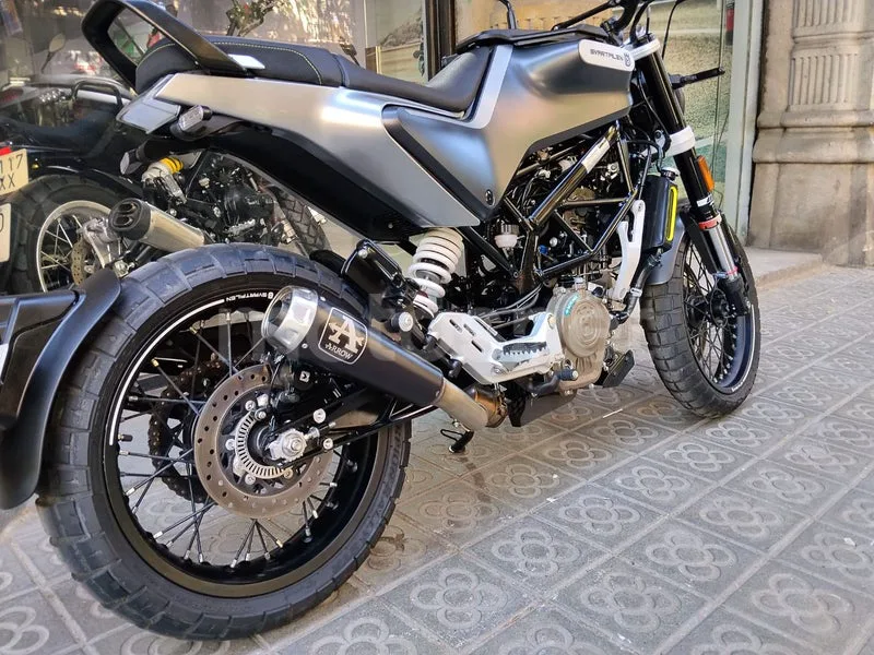 Husqvarna Svartpilen 125 - Vista 5